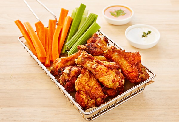 Chicken Wings in Basket with Carrot and Celery Sticks; Pool Bar and Grill